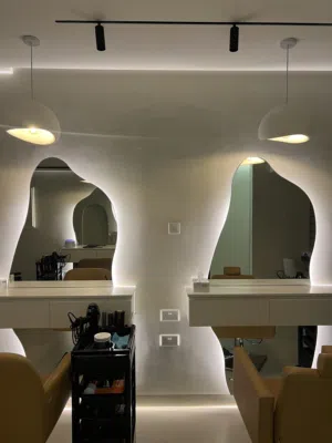 للبيع مرايا جاهزة للتركيب الفوري