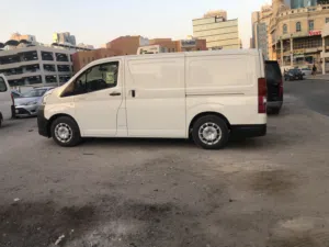 للبيع باص مقفل تويوتا هايس ثلاجة 2022 ابيض الداخل بيج فل اتوماتيك
