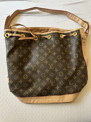 Beige Louis Vuitton for sale  in Kuwait City