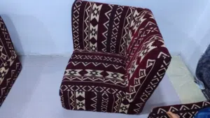 جلسة عربية استخدام قليل مثل ما موضح بل الصورة نضافة فول شرط . طولها 7.45متر
