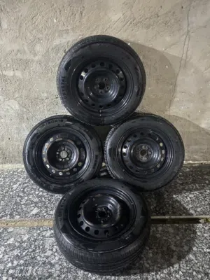 رنكات هنه وتايراتهن