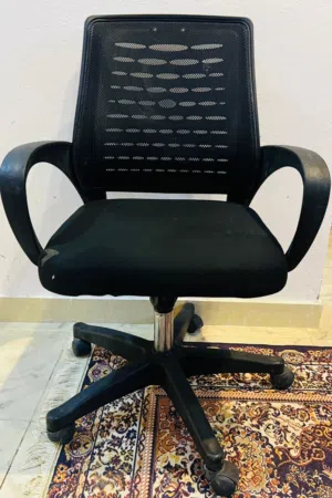 كرسي مشبك راقي ونازك ما شاء الله
