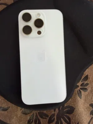 Iphone 16 Pro لون أبيض بحالة ممتازة  جدا للبيع