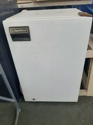 Refrigerators . GoldStar . Used2