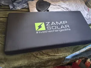 لوح طاقة شمسية