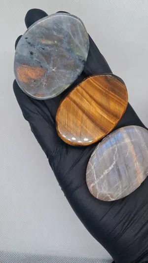 احجار كريمة كبيرة Large Gemstones