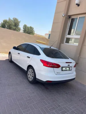 Ford Focus 1.6L 4 Cylinder Sedan 2015