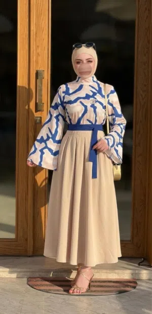 فستان نسائي