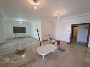 190 m2 3 Bedrooms Apartments for Rent in Amman Khalda