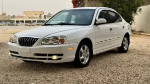 هونداي افانتي لون ابيض صالون بيج كيف واصله ولا عيب باذن الوهاب