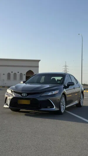 تويوتا كامري xle فل كامل