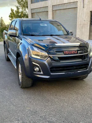 Used Isuzu D-Max in Amman