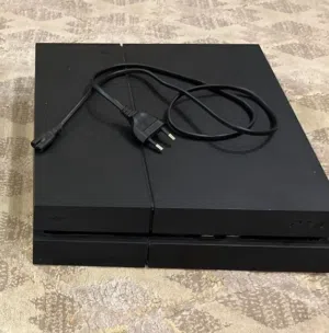 PlayStation 4 PlayStation for sale in Abu Dhabi