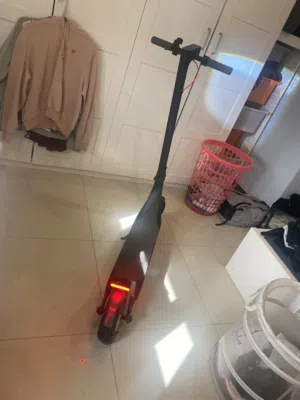 سكوتر كهربائي مستعمل نضيف xiaomi
