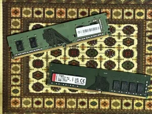 8gb ddr4 + 4gb ddr4 + 4gb ddr3 Laptop (اقرأ الوصف)
