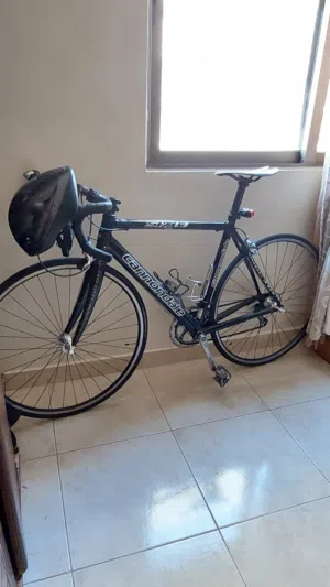 Cannondale Six 1.3 – Carbon/Aluminium – Tiagra