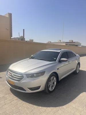 Used Ford Taurus in Al Batinah