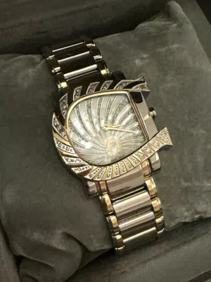 Aigner watch with diamond