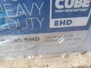 بطارية 180 أمبير نوع فيام إيطالي كفاله شركة بوش جديده عدد 2 للبيع بسعر الجمله