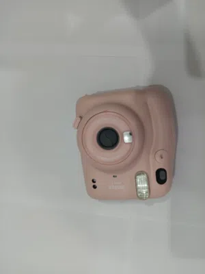 كاميرا instax فوريه الجيل 11 بسعر ما تحصله