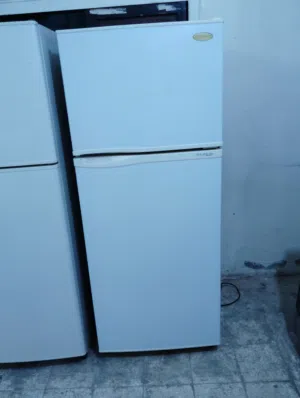 نبيع ثلاجه دايو18 قدم حجم متوسط بحاله جيده