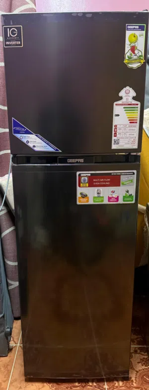ثلاجة جيباس Geepas