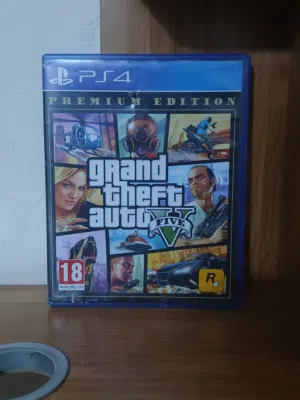 قرص GTA5 مستعمل ممتاز وشغال