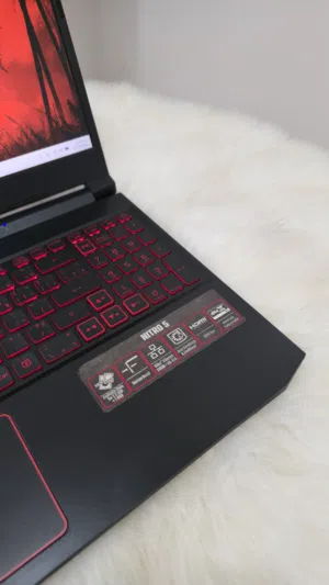لابتوب جيمينج Acer Nitro 5 قوي  Gaming laptop very po werful and clean للتصميم و المونتاج وغيره