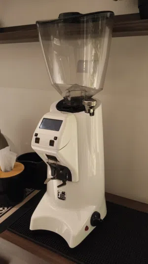 مطحنة قهوة مختصة Eureka Olympus