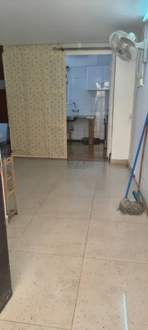 Studio seperate room with accessories 125omr with water without electrcity GUBRAH