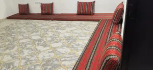 MAJLIS - FLOOR