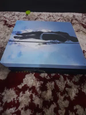 بلشتيشن  الله يبارك  مهكر مستخدم شهرين بس