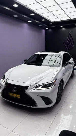 Used Lexus ES in Al Batinah