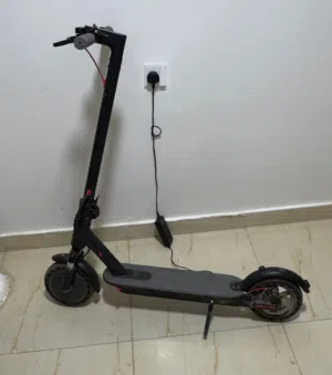 سكوتر للبيع استخدام بسيط جداً