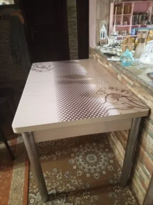 طاولة سفرة زجاج سوكاريت عدد 8