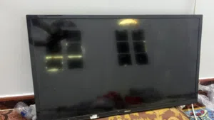 شاشه قصي للبيع