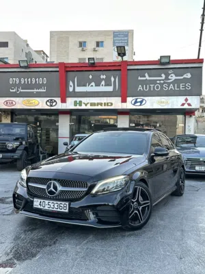 Mercedes C200 Mild Hybrid / 2019  AMG Kit Full option / فحص كامل