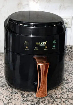 قلاية هوائية MEXXI 6L جديدة شبه لم تستخدم
