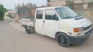 Used Volkswagen Transporter in Qalqilya
