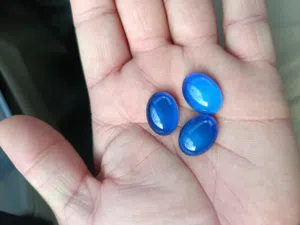 Synthetic Colour Changer Stone – Smooth Oval Cabochon (Blue)