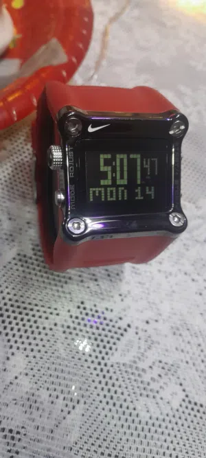 ساعه نايكي هامر عملاقه بالصلاة على النبي حجم كبير زجاج زفير