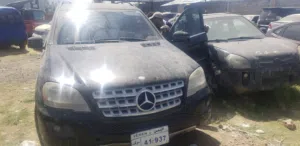 سيارة مرسديس ml 350 موديل 2012 وارد امريكي بدون صدمه للبيع بنص سعرها نضيف