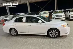 Toyota . Avalon . 2012 . New0