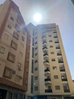 شقة للبيع وسط البلاد