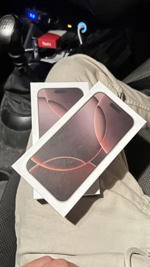 Apple iPhone 16 Pro Max 256 GB in Jebel Akhdar