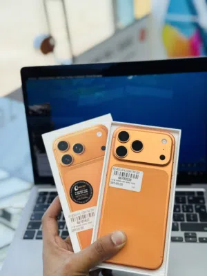 Iphone 17promax256Gb Orange Arabic Version 100% Battery Health 11 months Apple warranty