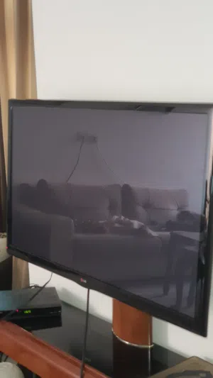 شاشة 46 بوصة ال جي بلازما اداء رائد مخزنة استخدام خفيف جدا نضيفة دون مشاكل