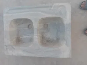 حوض استعال بسيط وجديد بدون اي خدش
