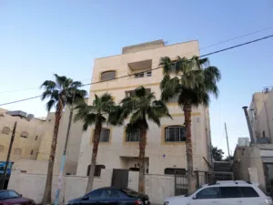 شقة للبيع في جبل المنارة