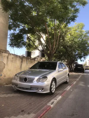 used-mercedes-benz-c-class-in-nablus